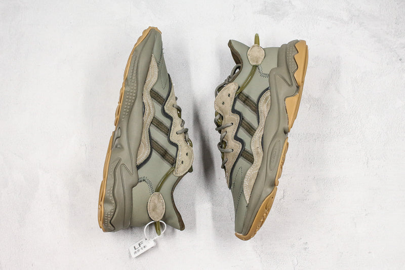 Adidas ozweego trace clearance cargo